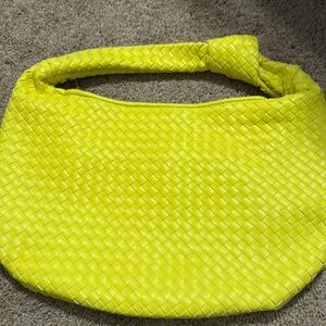 Melie Bianco viral shoulder bag